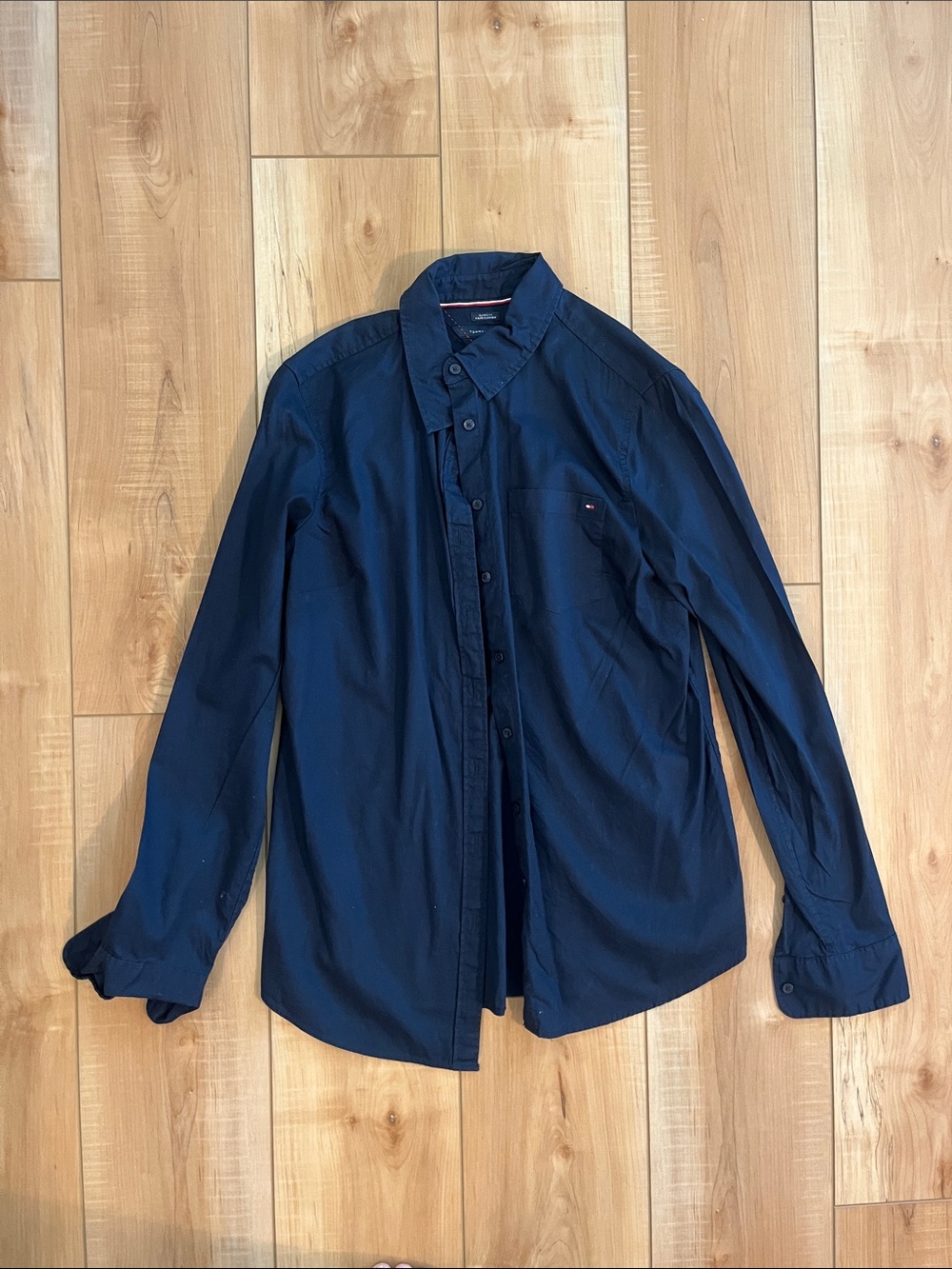 Tommy Hilfiger Navy Blue Long-Sleeve Button-Down Shirt